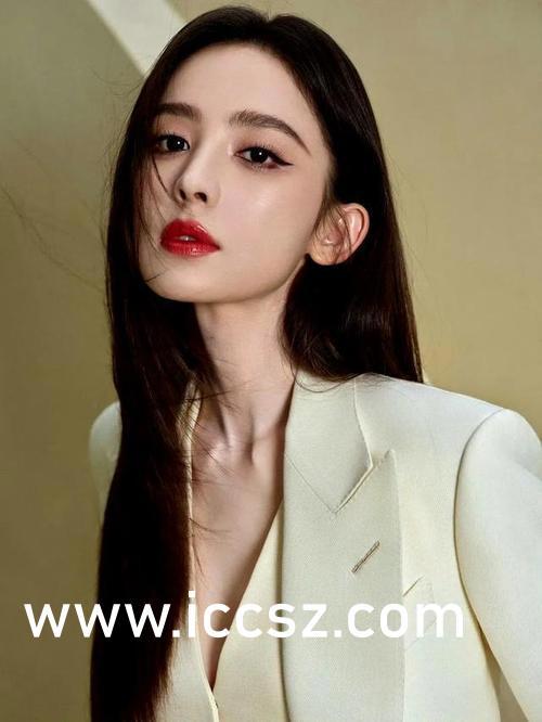 女星黑料女曝吃瓜網(wǎng)站,女星黑料曝光，吃瓜網(wǎng)站成焦點(diǎn)