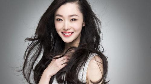 明星美女,揭秘時(shí)尚界的璀璨星輝