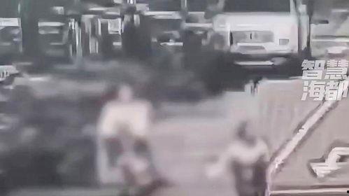 社會(huì )熱點(diǎn)事件視頻,XX事件深度解析